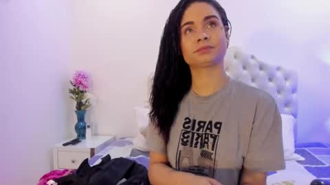 Agatha Mendoza online show from January 6, 11:29 am