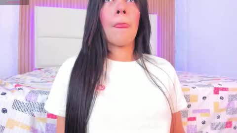 Aggy online show from February 8, 7:01 am