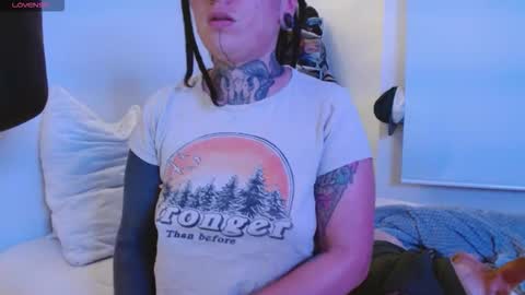 Agness online show from November 12, 12:19 am