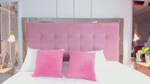 AHINOA online show from January 5, 8:01 pm