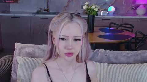 Lexi online show from December 15, 4:18 am