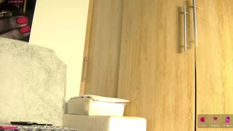 Aida  online show from October 9, 11:14 am