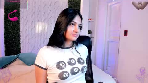 aidajoness online show from March 12, 12:52 pm