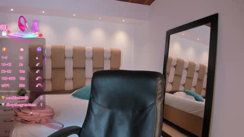 aidajoness online show from November 24, 12:40 pm