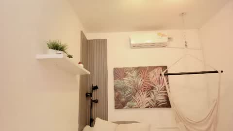 Alisson online show from July 8, 7:38 pm