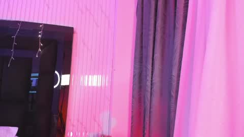 Ailyn Blaze online show from April 5, 8:46 am