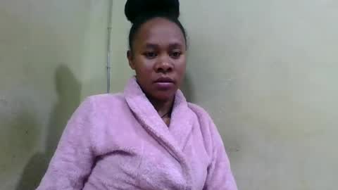 aimee982179 online show from June 10, 4:33 am