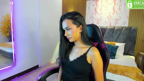 Aisha  online show from May 13, 12:44 pm