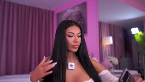 Maddy online show from April 15, 6:30 pm