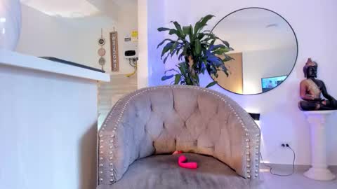 Aisha online show from March 13, 12:39 pm