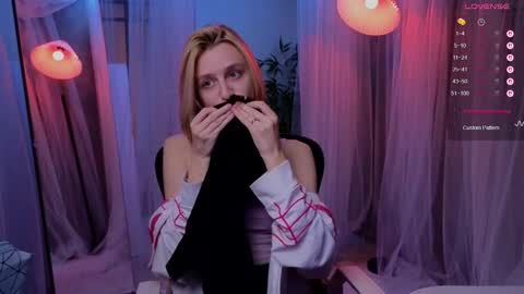 aishiro online show from November 20, 5:30 am