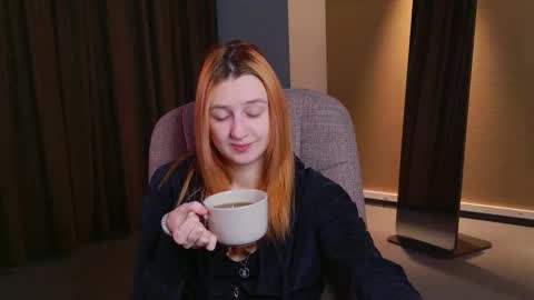 aishiro online show from February 8, 2:10 pm