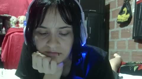 Snapshot of aitana23_ chatting on September 24, 12:53 am aiti online show from September 24, 12:53 am