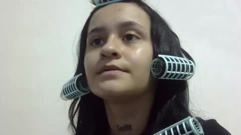 Snapshot of aitana23_ chatting on December 31, 11:17 pm aiti online show from December 31, 11:17 pm