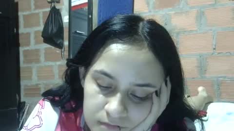 Snapshot of aitana23_ chatting on September 16, 2:30 am aiti online show from September 16, 2:30 am