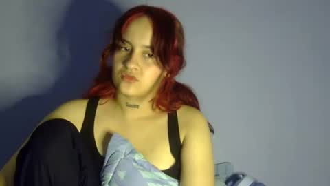 Snapshot of aitana23_ chatting on March 8, 3:05 am aiti online show from March 8, 3:05 am