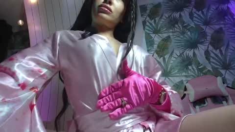 akababybunny online show from November 18, 4:13 am