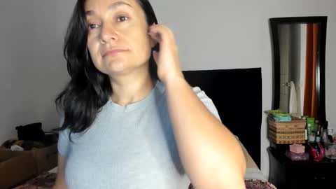 MIRANDA online show from April 19, 3:06 am