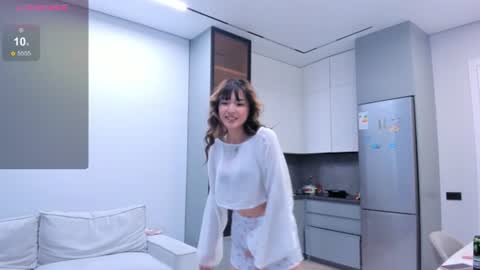 Akari online show from June 14, 4:35 am