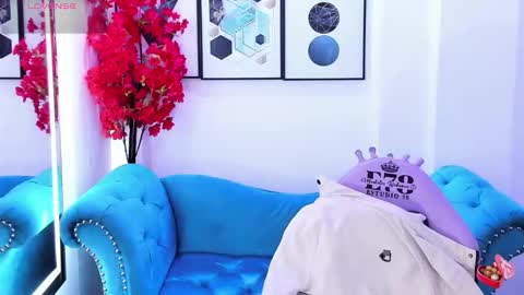 Azaka  online show from March 15, 1:24 pm