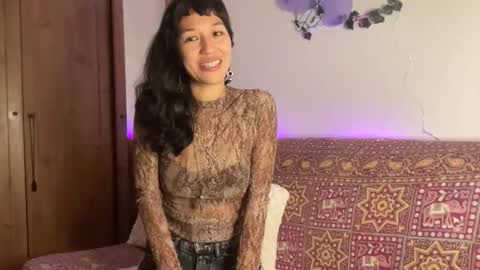 Akira Skye online show from November 2, 7:39 pm