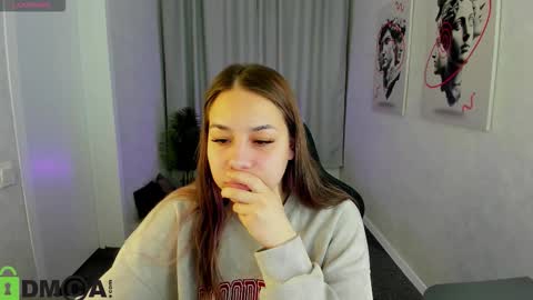 Al1ice online show from November 6, 1:33 am