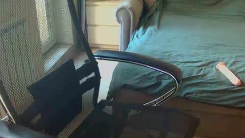 Alisha online show from March 6, 1:06 pm