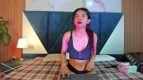 alahia online show from April 16, 11:54 am