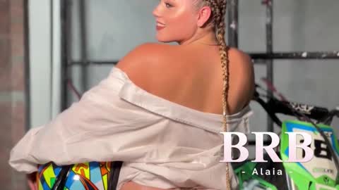 Alaia online show from March 25, 1:58 pm