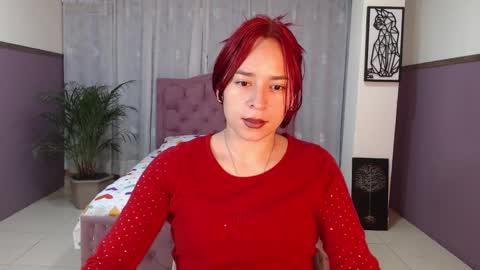 Snapshot of alaia_skater chatting on October 10, 10:42 am Alaia Skater online show from October 10, 10:42 am
