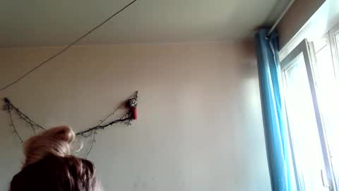 Anna online show from May 31, 12:44 pm