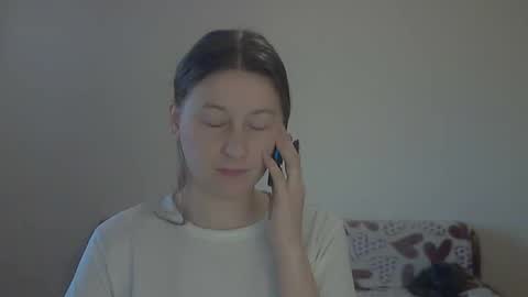 Anna online show from December 13, 8:21 am