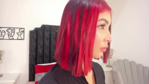 alana_2916 online show from March 10, 6:23 pm