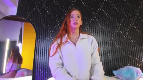 A L A N A  online show from October 26, 2:23 pm