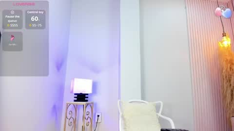 Alana online show from April 17, 7:27 pm