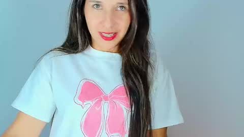 alana_pink95 online show from March 18, 12:21 pm