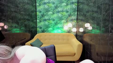 Alana online show from January 12, 6:49 am