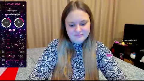 Snapshot of alanabrox chatting on December 30, 1:36 pm Julia online show from December 30, 1:36 pm