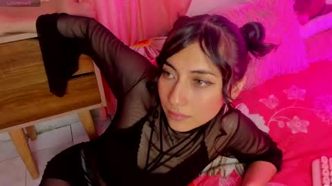 ALANA Please follow me  online show from June 4, 8:57 pm
