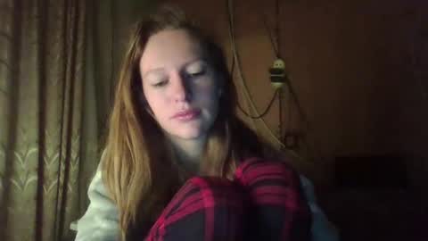 Snapshot of alane26 chatting on February 28, 10:39 pm Elisa online show from February 28, 10:39 pm