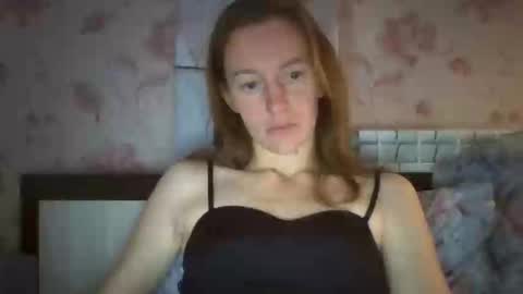 Snapshot of alane26 chatting on October 14, 7:11 am Elisa online show from October 14, 7:11 am