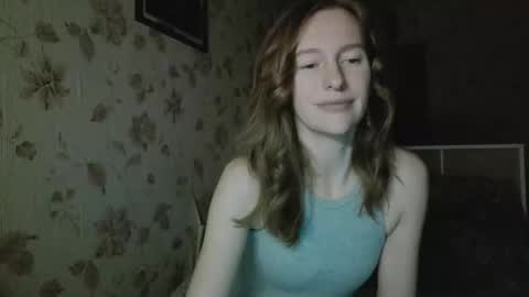 Snapshot of alane26 chatting on October 25, 8:05 pm Elisa online show from October 25, 8:05 pm