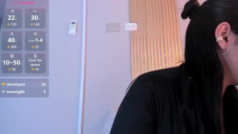 Alanna  online show from January 13, 8:02 pm