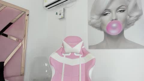 alannaht online show from March 28, 2:05 pm