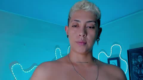 Alejandra online show from May 28, 3:37 am