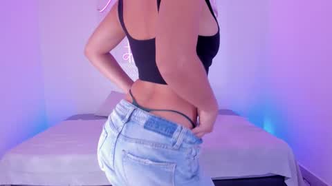 Aleksandra  online show from November 17, 4:46 am