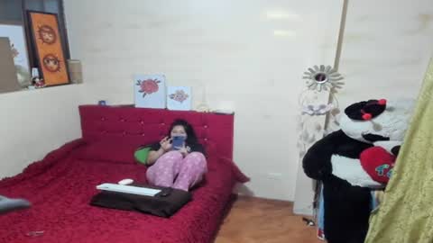 paola online show from November 16, 11:38 pm