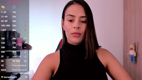 AlessandraMoreli Its my birthday online show from December 15, 7:41 pm