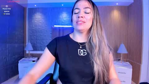 Alessia  Everyday From 0530 to 1430 Col Time online show from November 6, 12:33 pm