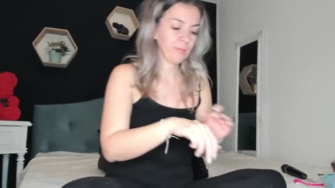 alesys69 online show from January 26, 10:46 pm